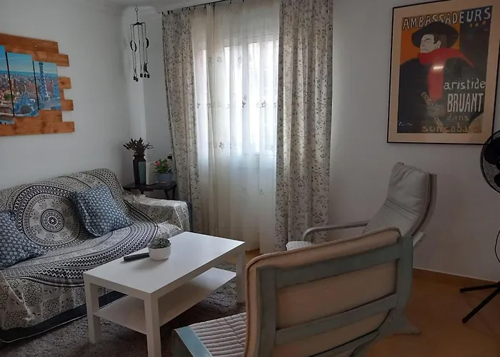 Cozy Apartment Near The Beach